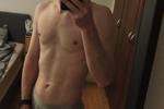 shirtless mirror pic