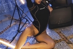 VR (EXPLICIT PHOTOSHOOT)