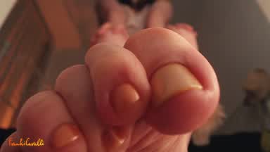 feet feet feet